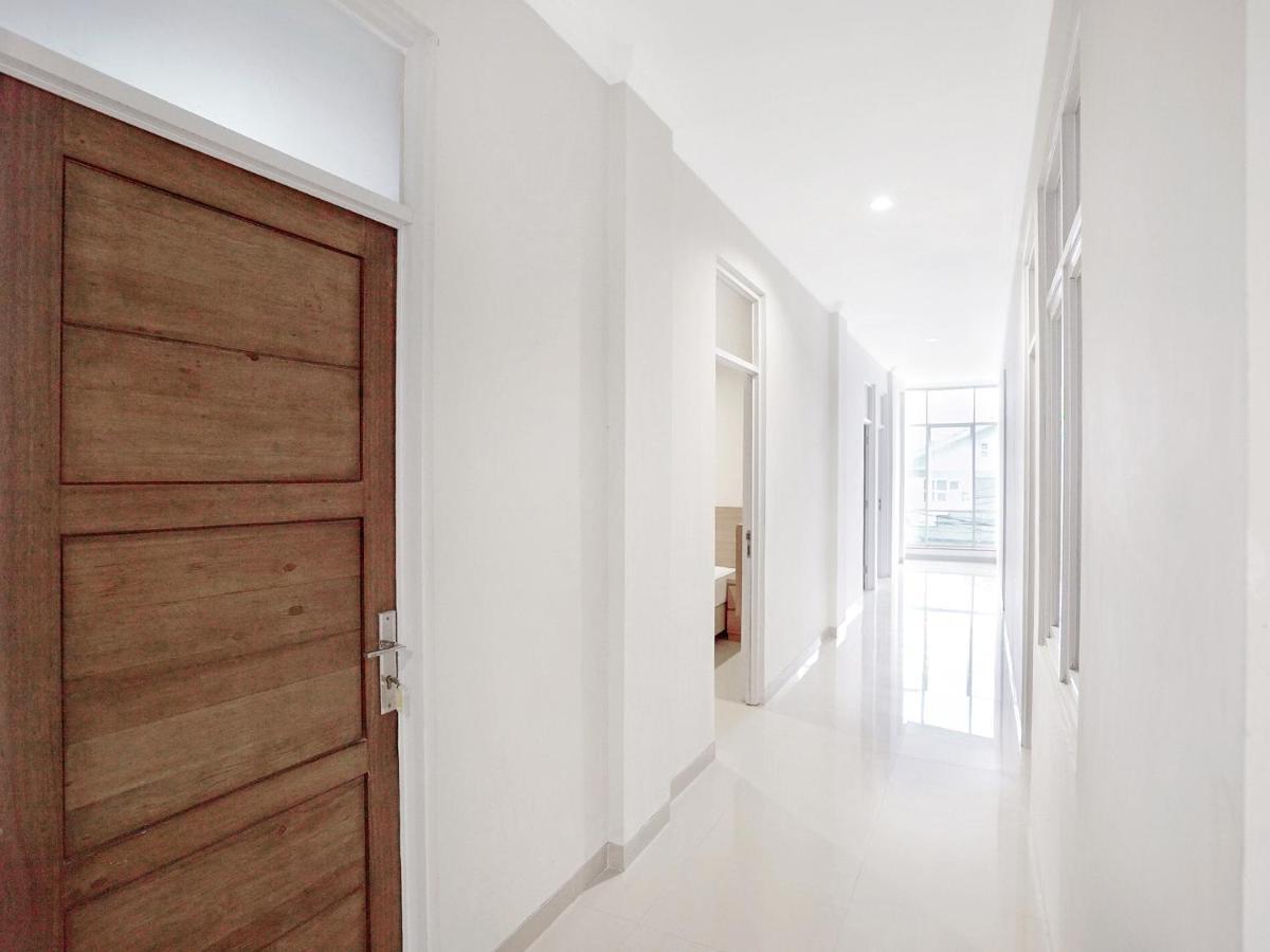 Oyo 415 The Kartini 8 Residence 자카르타 외부 사진