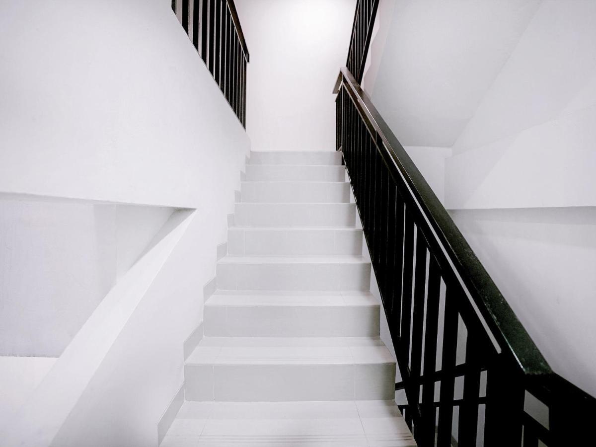 Oyo 415 The Kartini 8 Residence 자카르타 외부 사진