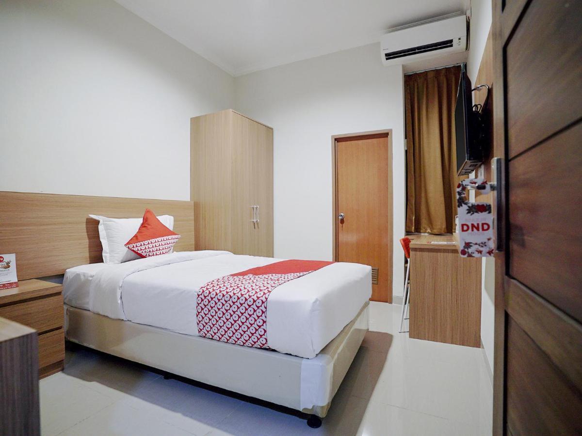 Oyo 415 The Kartini 8 Residence 자카르타 외부 사진